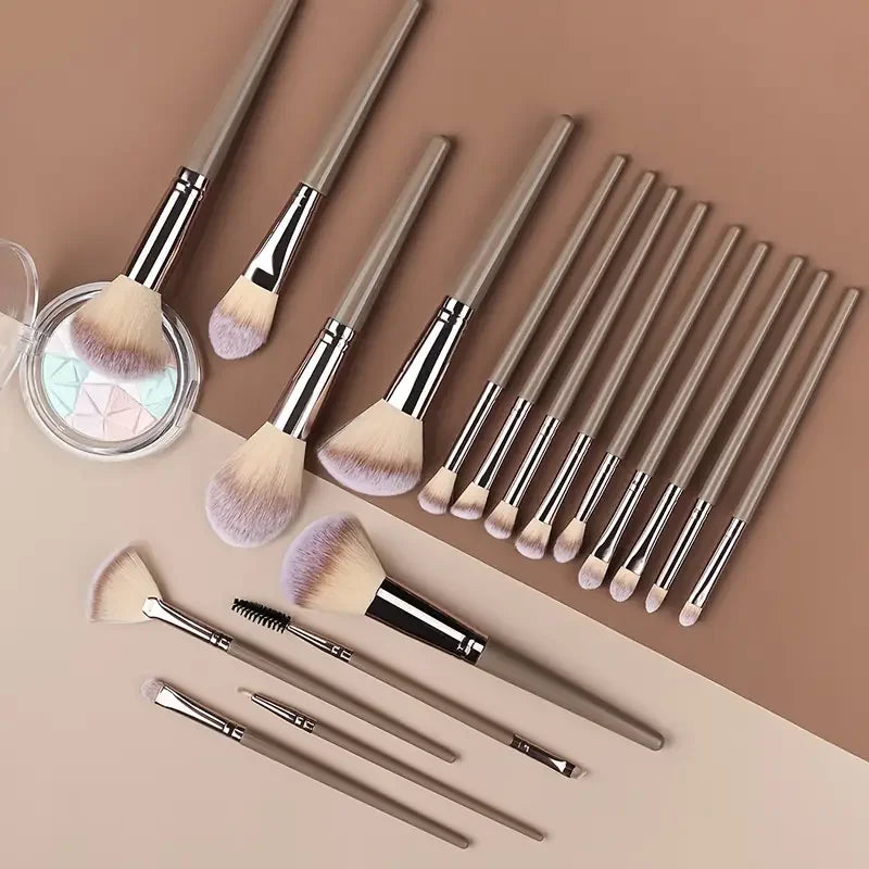 3-20PCS Makeup Brush Set with Storage Box