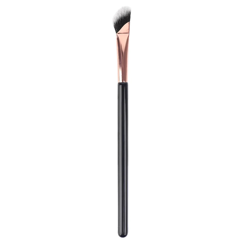 Flat Angled Nose Contour Makeup Brush
