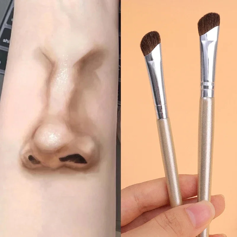 Flat Angled Nose Contour Makeup Brush
