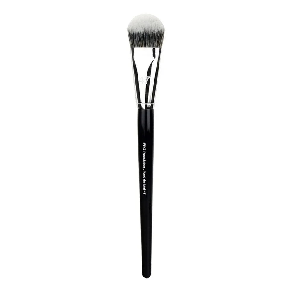 Professional Foundation Brush 47 – Broom Head