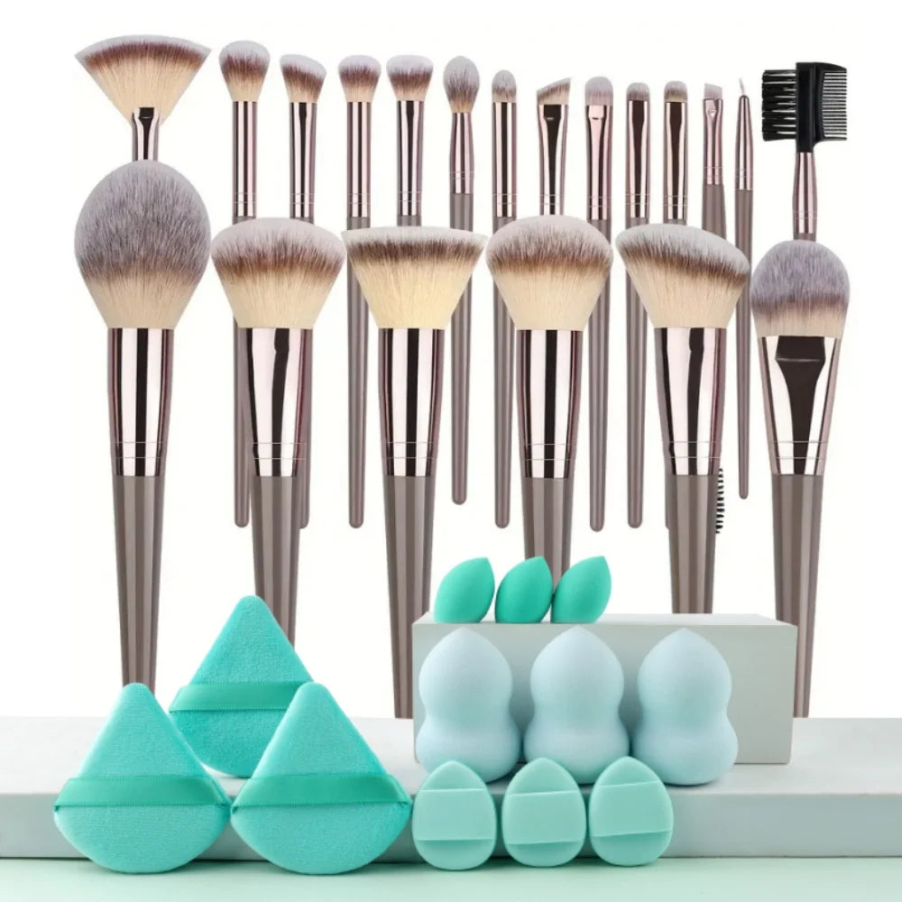 3-20PCS Makeup Brush Set with Storage Box