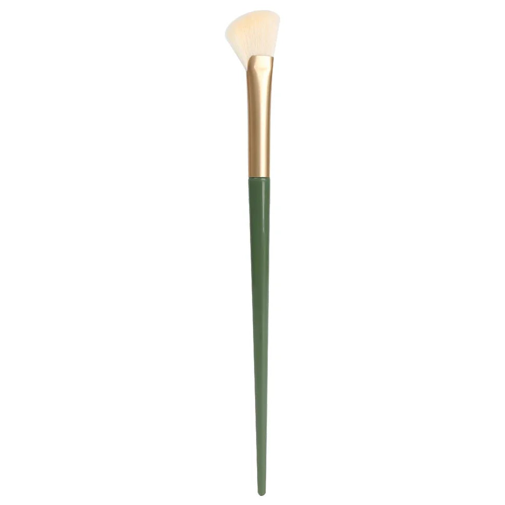Flat Angled Nose Contour Makeup Brush